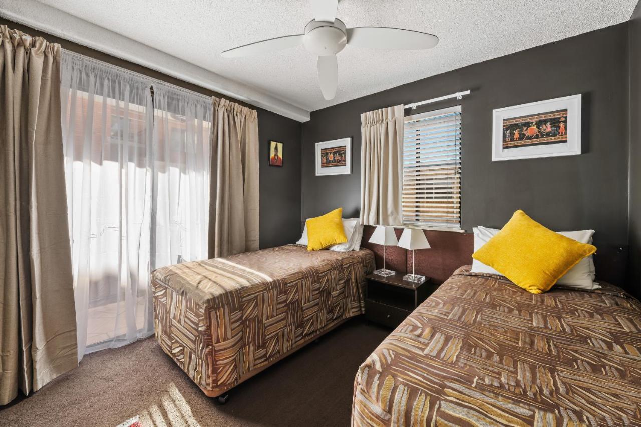 Asiatic Suite At Nautilus 穆卢拉巴 外观 照片